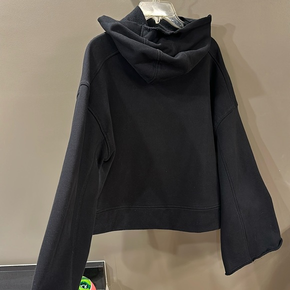 Alo yoga Low Key hoodie Black - Small - Picture 5 of 8
